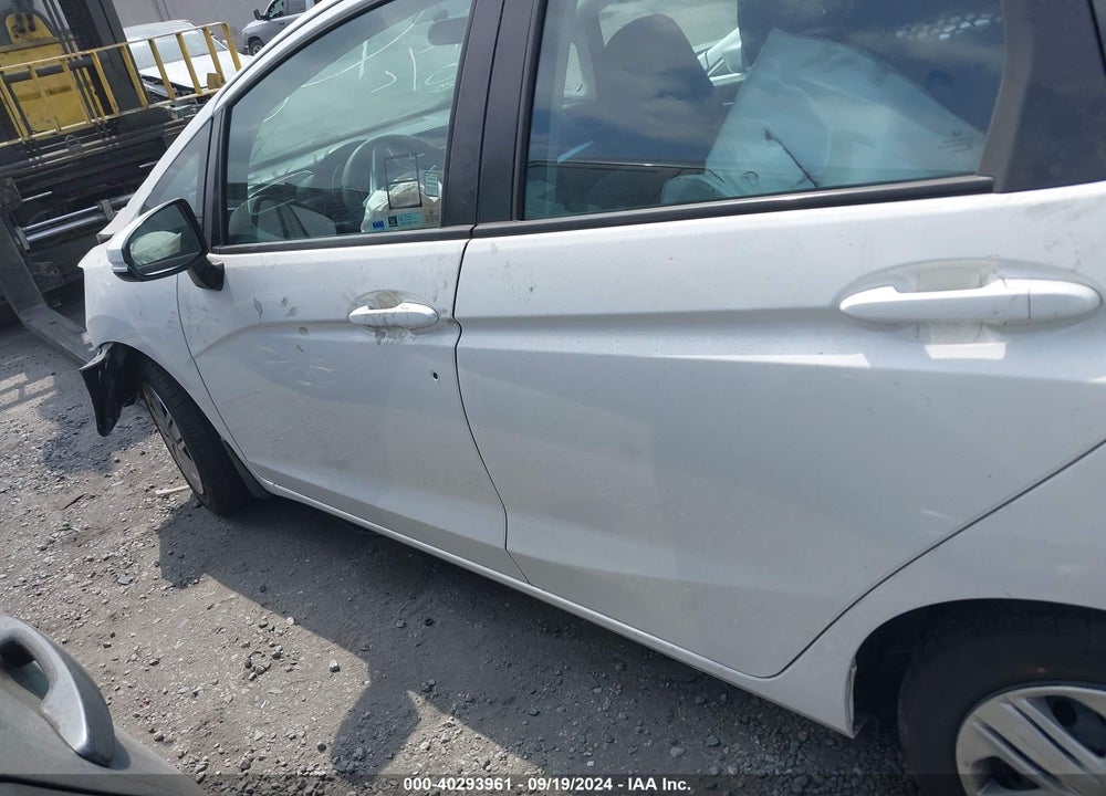 2020 HONDA FIT LX VIN: 3HGGK5H47LM711128