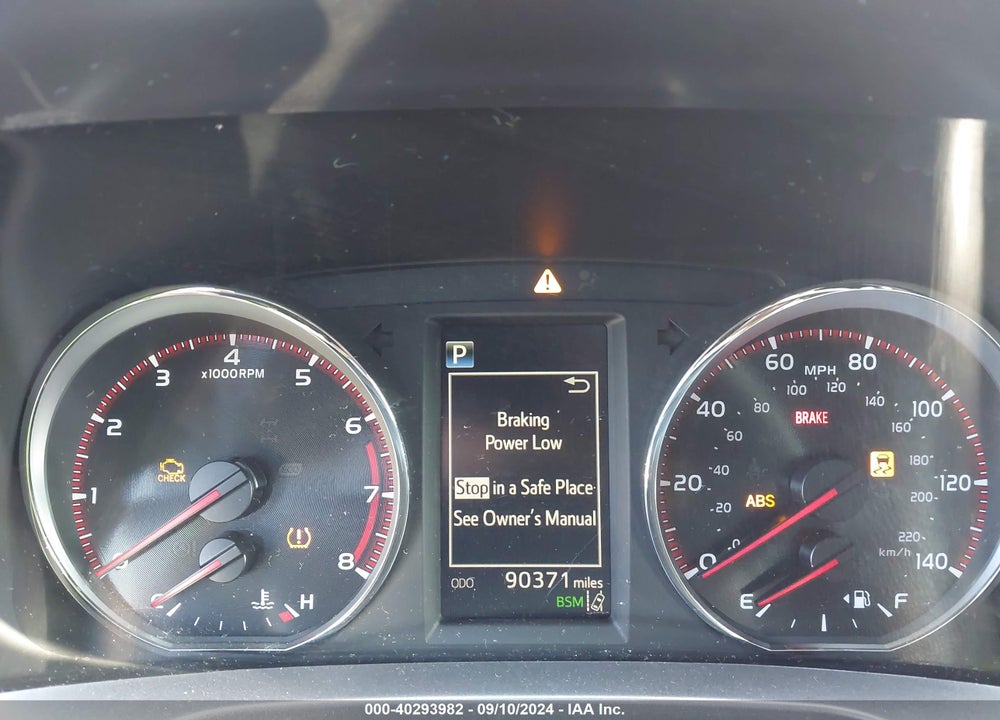 2018 TOYOTA RAV4 SE VIN: JTMNFREVXJJ199387