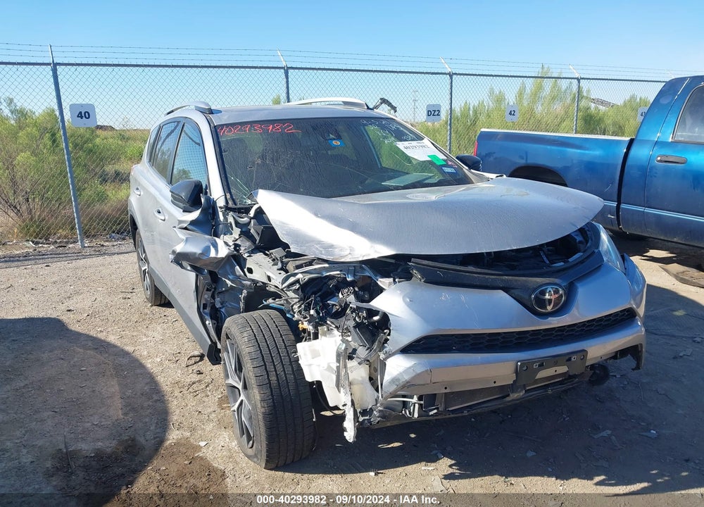 2018 TOYOTA RAV4 SE VIN: JTMNFREVXJJ199387
