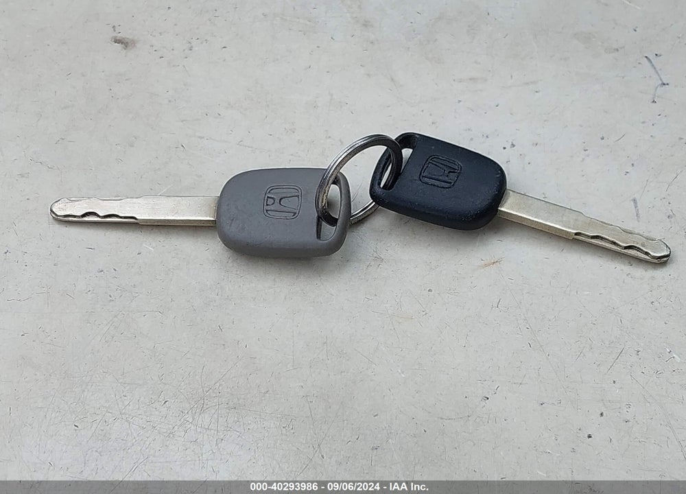 2009 HONDA ACCORD 2.4 LX VIN: 1HGCP263X9A117535