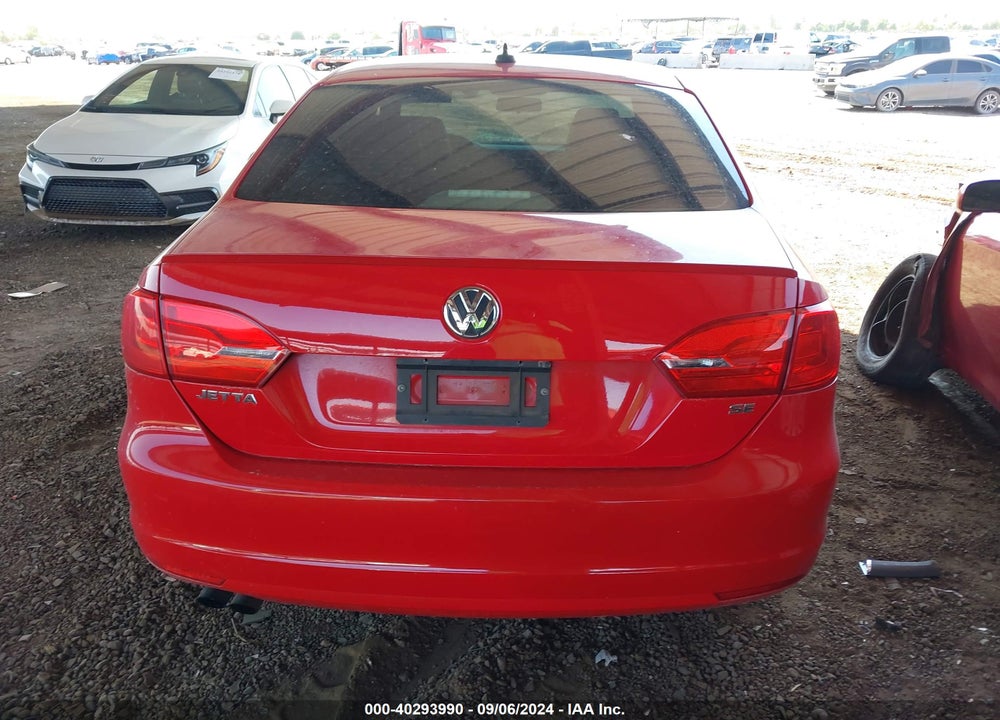 2014 VOLKSWAGEN JETTA 1.8T SE VIN: 3VWD17AJ1EM424500
