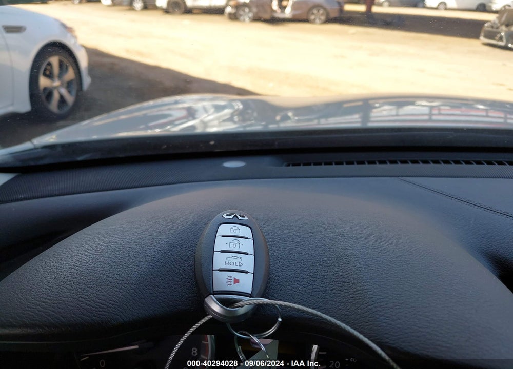 2018 INFINITI Q50 3.0T LUXE VIN: JN1EV7AP8JM360531