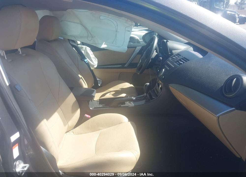 2010 MAZDA 3 S SPORT VIN: JM1BL1S69A1136159