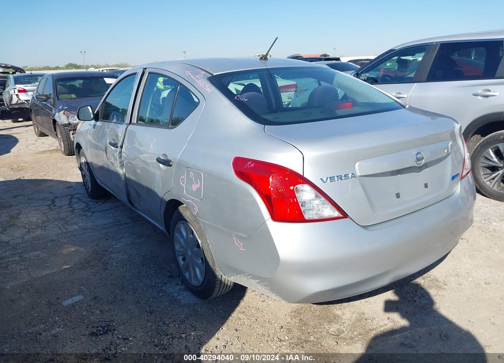 2013 NISSAN VERSA 1.6 S+ VIN: 3N1CN7AP4DL882952