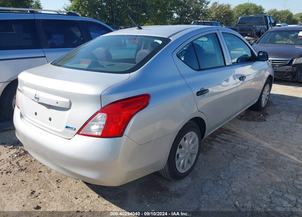 2013 NISSAN VERSA 1.6 S+ VIN: 3N1CN7AP4DL882952