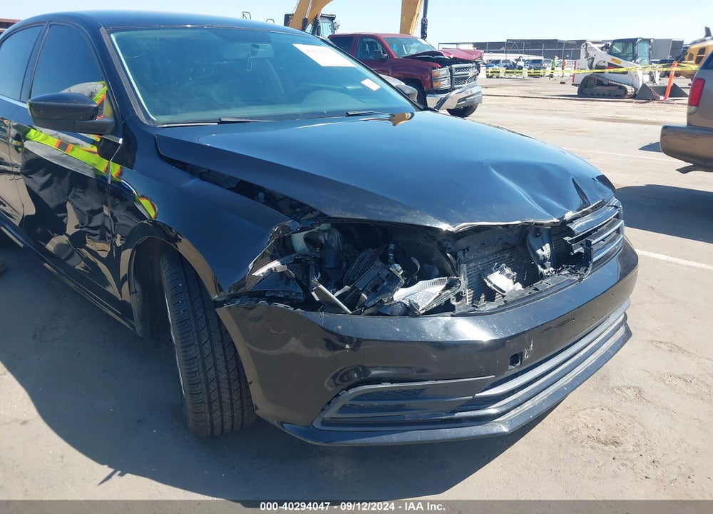 2017 VOLKSWAGEN JETTA 1.4T S VIN: 3VW2B7AJ8HM215165