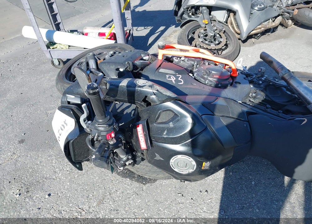 2022 YAMAHA MTN1000 C VIN: JYARN79Y9NA000344