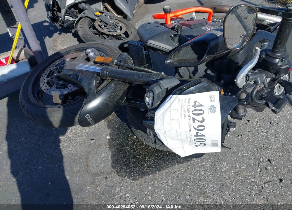 2022 YAMAHA MTN1000 C VIN: JYARN79Y9NA000344
