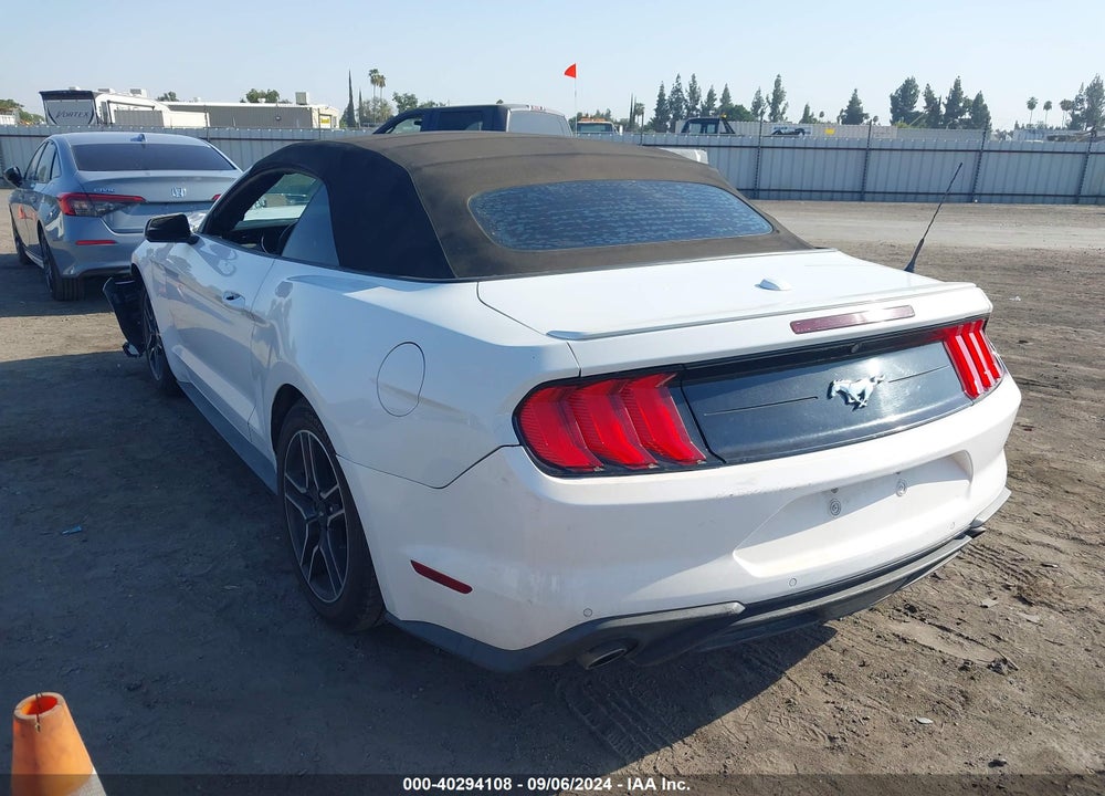 2018 FORD MUSTANG ECOBOOST PREMIUM VIN: 1FATP8UH2J5142643