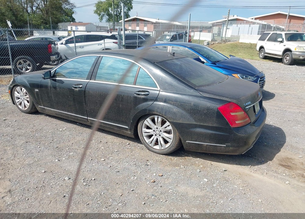 2010 MERCEDES-BENZ S 400 HYBRID VIN: WDDNG9FBXAA305974
