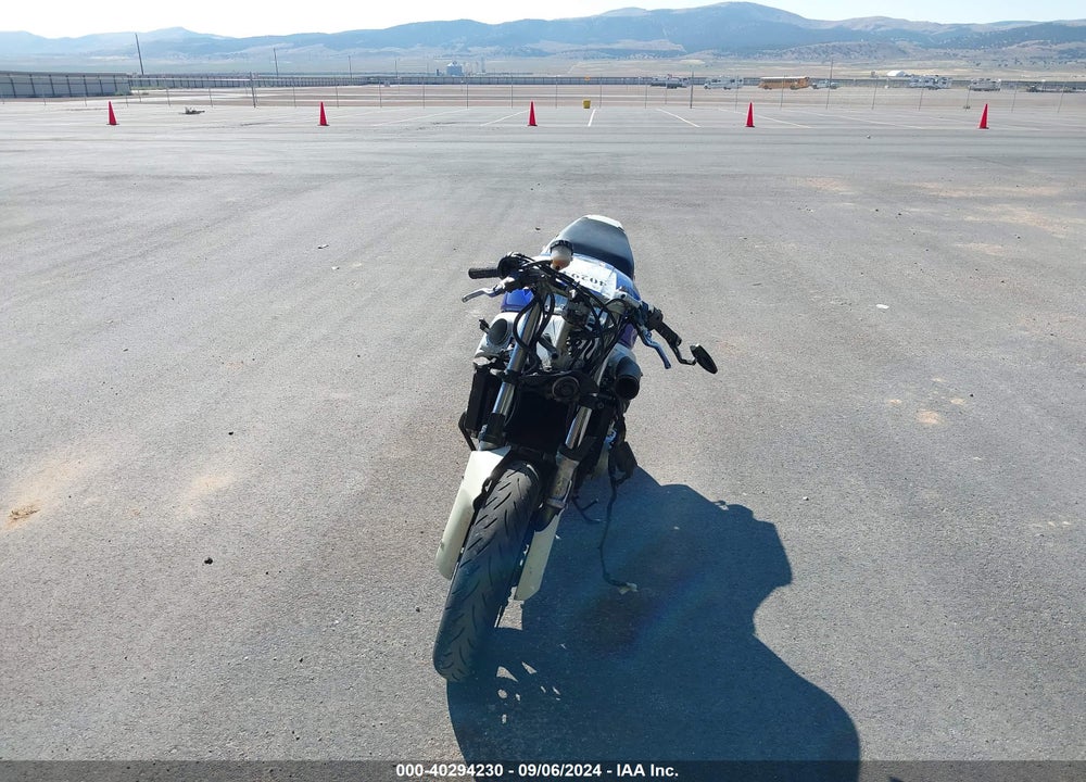 2002 YAMAHA YZF600 R VIN: JYA5AHE082A033444