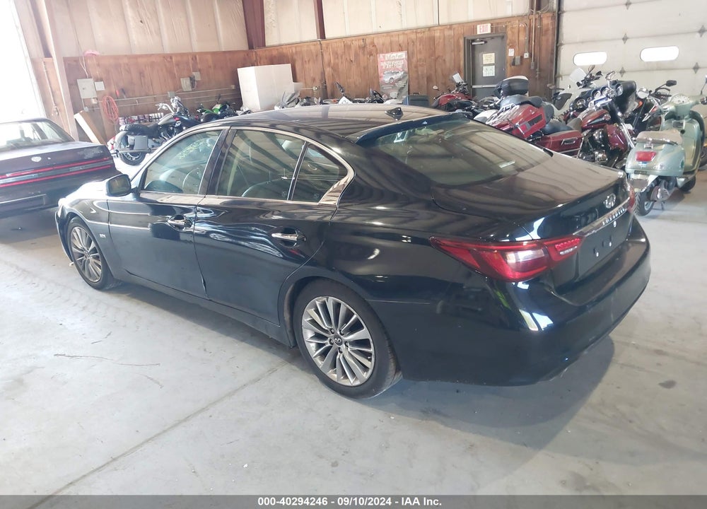 2018 INFINITI Q50 3.0T LUXE VIN: JN1EV7AP9JM360215