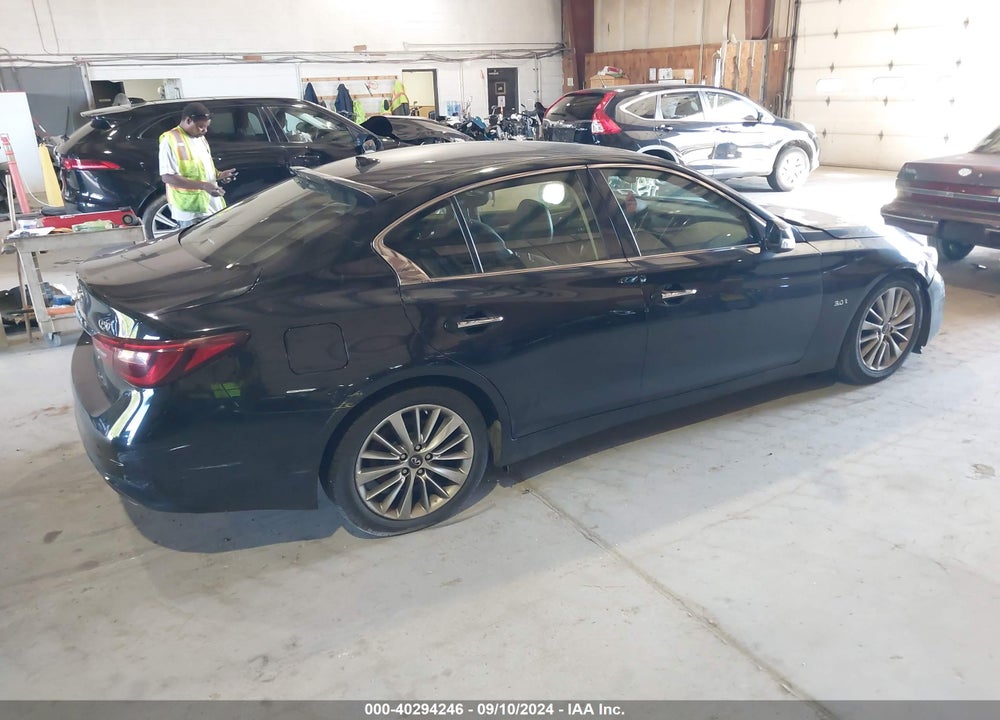 2018 INFINITI Q50 3.0T LUXE VIN: JN1EV7AP9JM360215