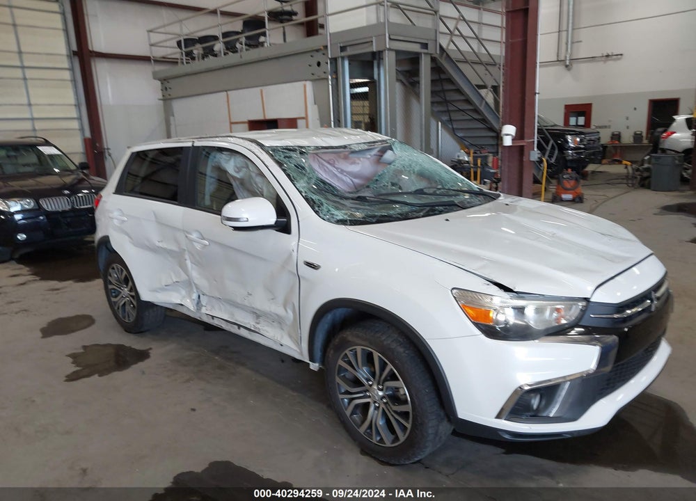 2018 MITSUBISHI OUTLANDER SPORT 2.4 SE VIN: JA4AR3AWXJU017729