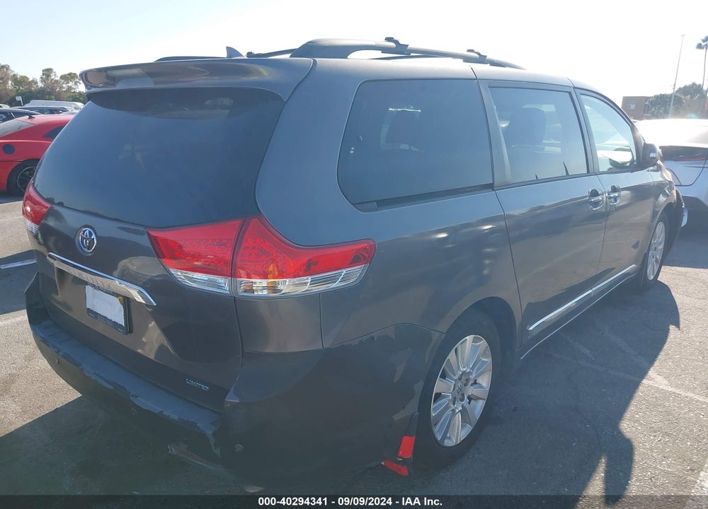 2013 TOYOTA SIENNA LIMITED V6 7 PASSENGER VIN: 5TDYK3DC1DS345690