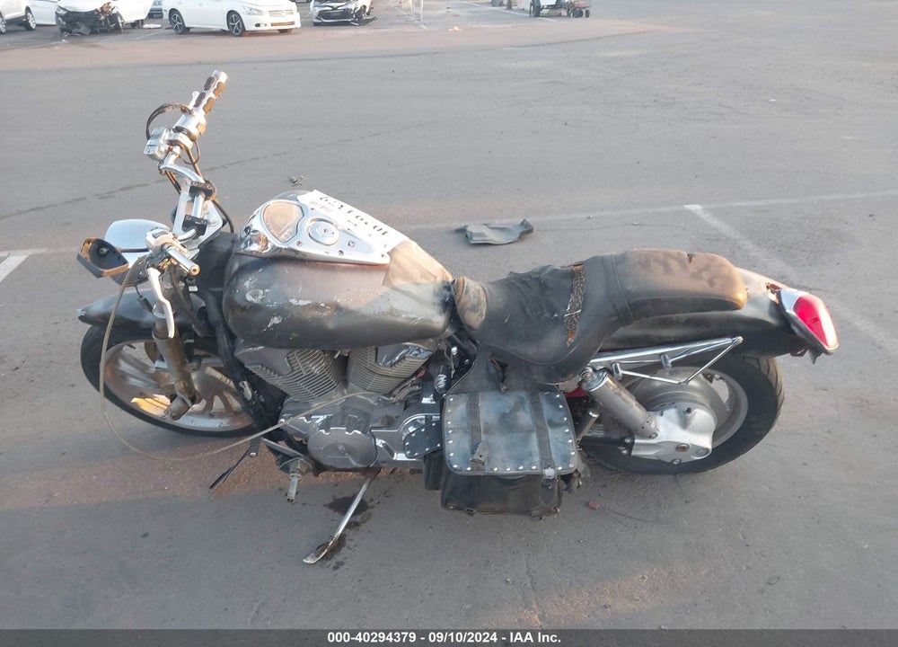 2004 HONDA VTX1300 C VIN: 1HFSC55054A003603