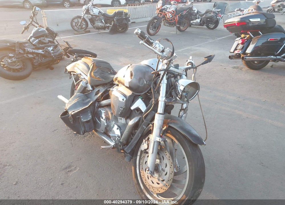 2004 HONDA VTX1300 C VIN: 1HFSC55054A003603