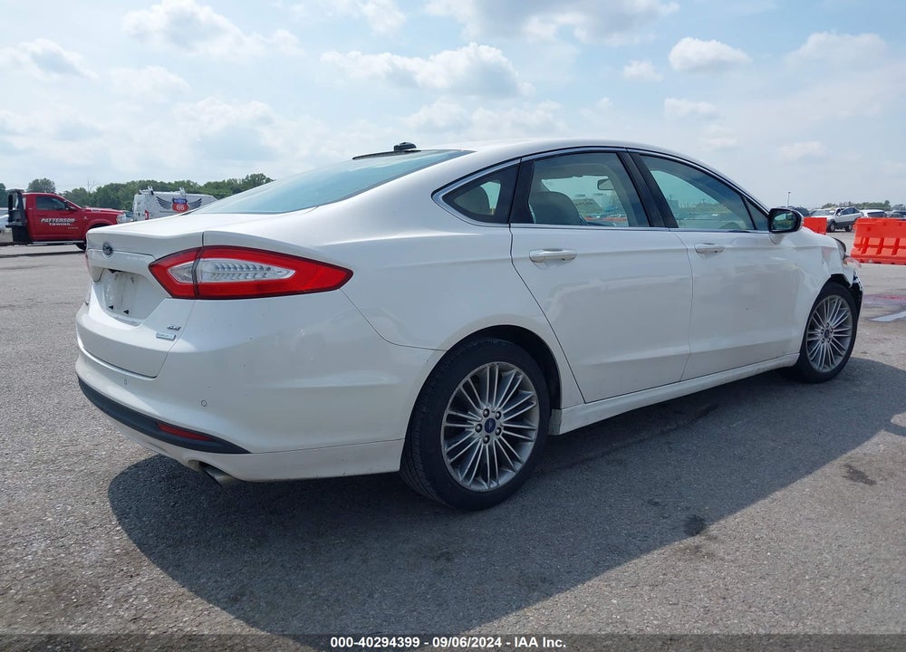 2013 FORD FUSION SE VIN: 3FA6P0HR4DR381677