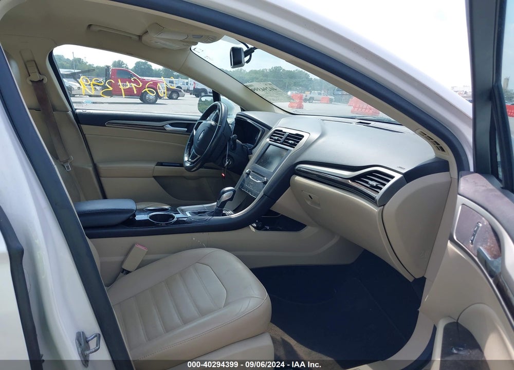 2013 FORD FUSION SE VIN: 3FA6P0HR4DR381677