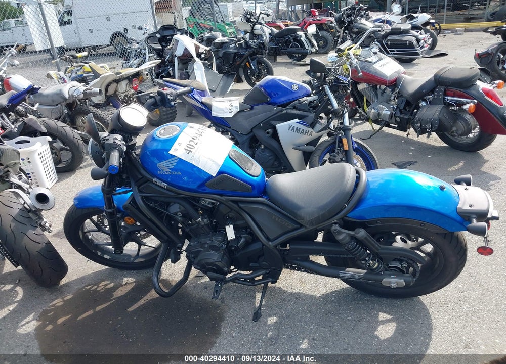 2024 HONDA CMX1100 D VIN: JH2SC8318RK301322