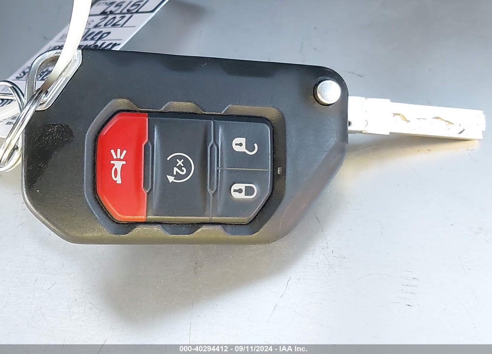 2021 JEEP WRANGLER 4XE UNLIMITED SAHARA 4X4 VIN: 1C4JJXP66MW742300