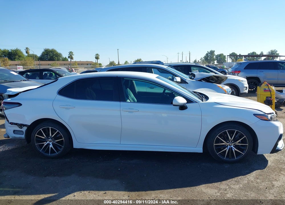 2021 TOYOTA CAMRY SE VIN: 4T1G11AK0MU496414