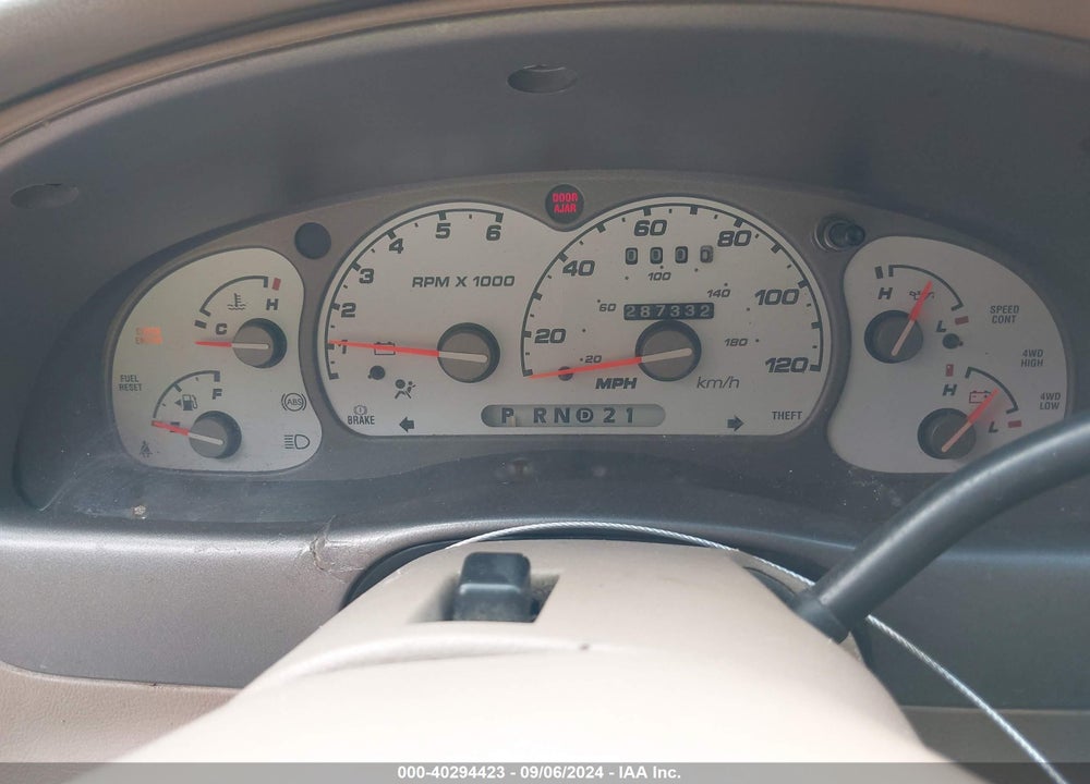 2001 FORD EXPLORER SPORT TRAC VIN: 1FMZU77EX1UA32787