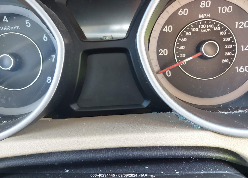 2012 HYUNDAI ELANTRA LIMITED (ULSAN PLANT) VIN: KMHDH4AE7CU338158