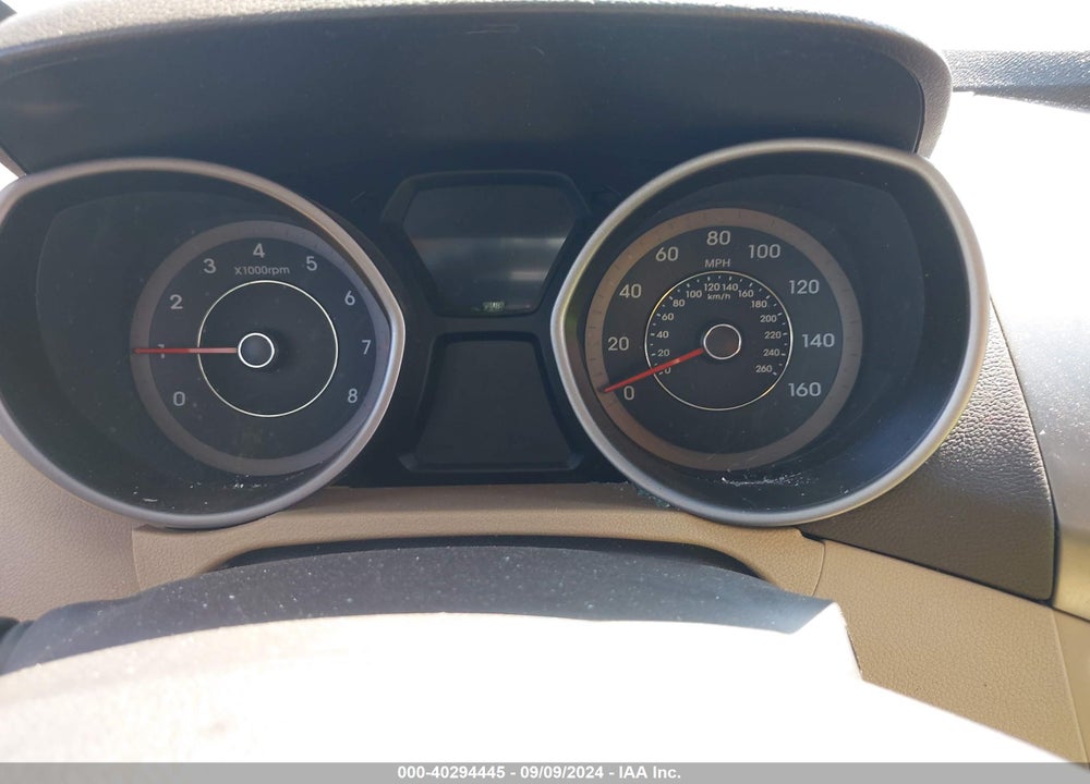 2012 HYUNDAI ELANTRA LIMITED (ULSAN PLANT) VIN: KMHDH4AE7CU338158