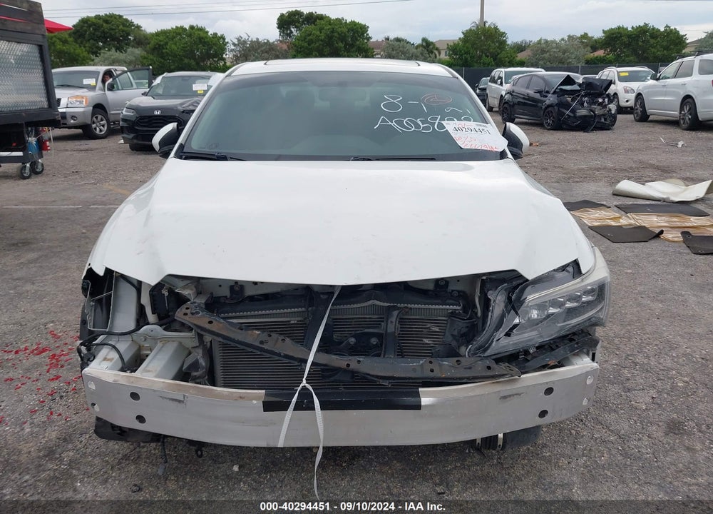 2018 ACURA ILX WATCH PLUS PACKAGE VIN: 19UDE2F33JA005898