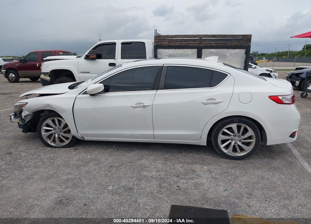 2018 ACURA ILX WATCH PLUS PACKAGE VIN: 19UDE2F33JA005898