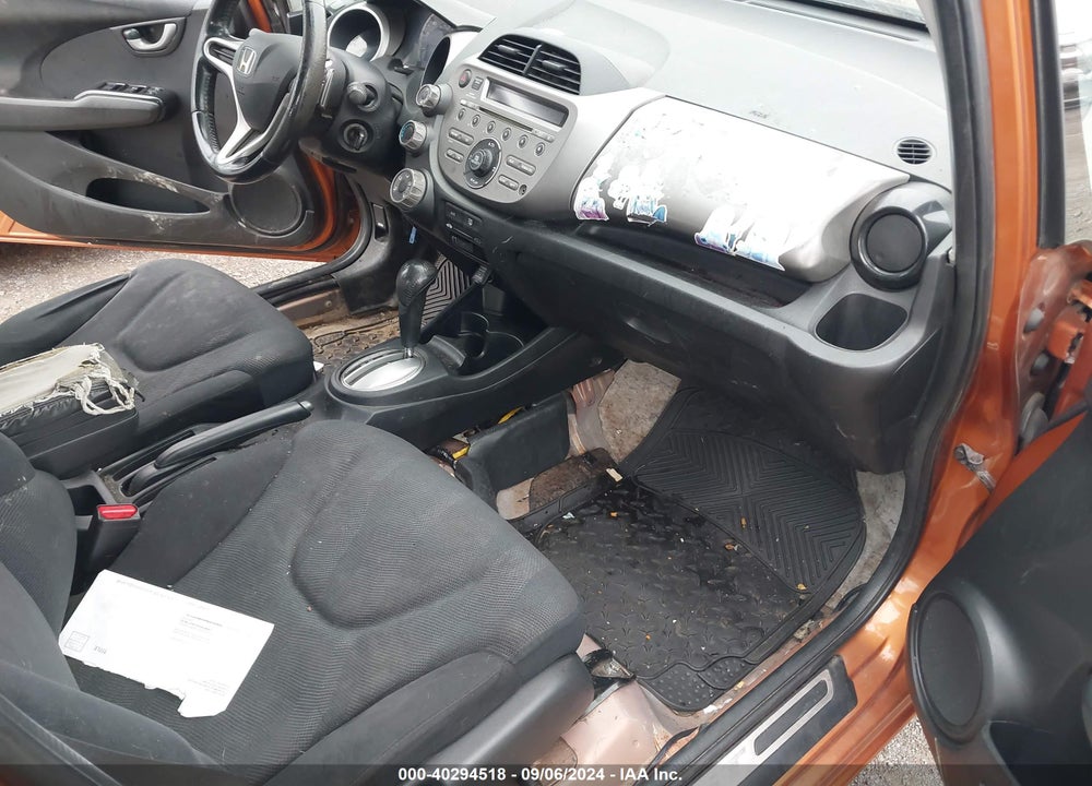 2010 HONDA FIT SPORT VIN: JHMGE8H42AS003024