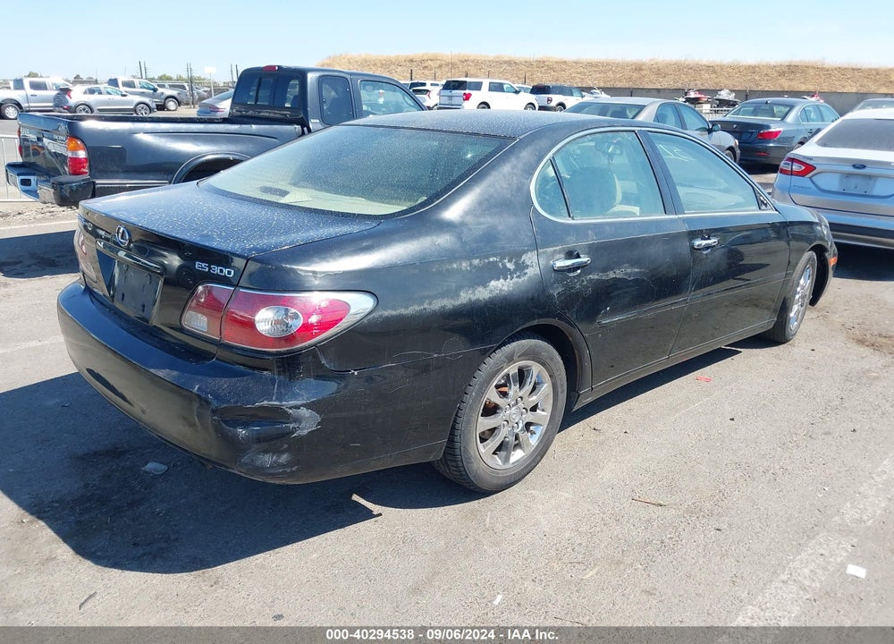 2003 LEXUS ES 300 VIN: JTHBF30G136009697