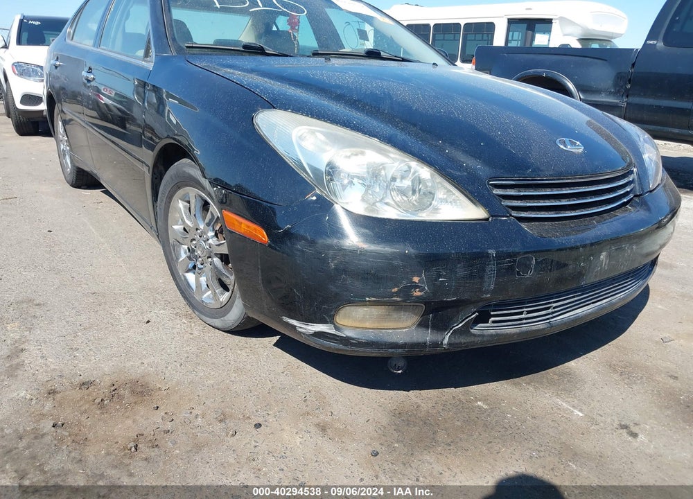 2003 LEXUS ES 300 VIN: JTHBF30G136009697