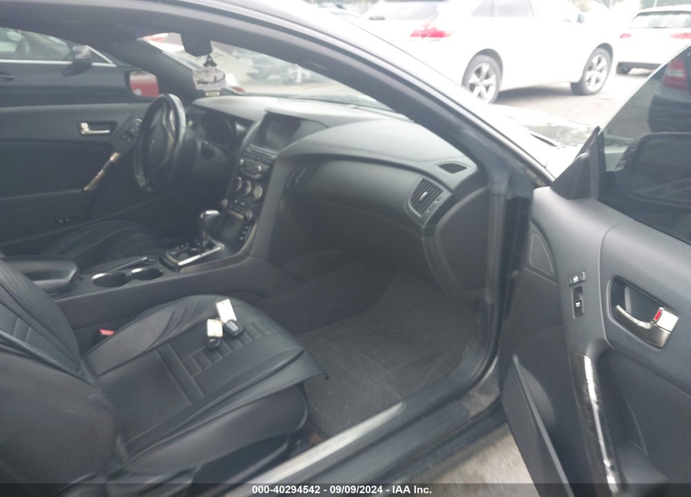 2013 HYUNDAI GENESIS 3.8 TRACK VIN: KMHHU6KJ6DU100243
