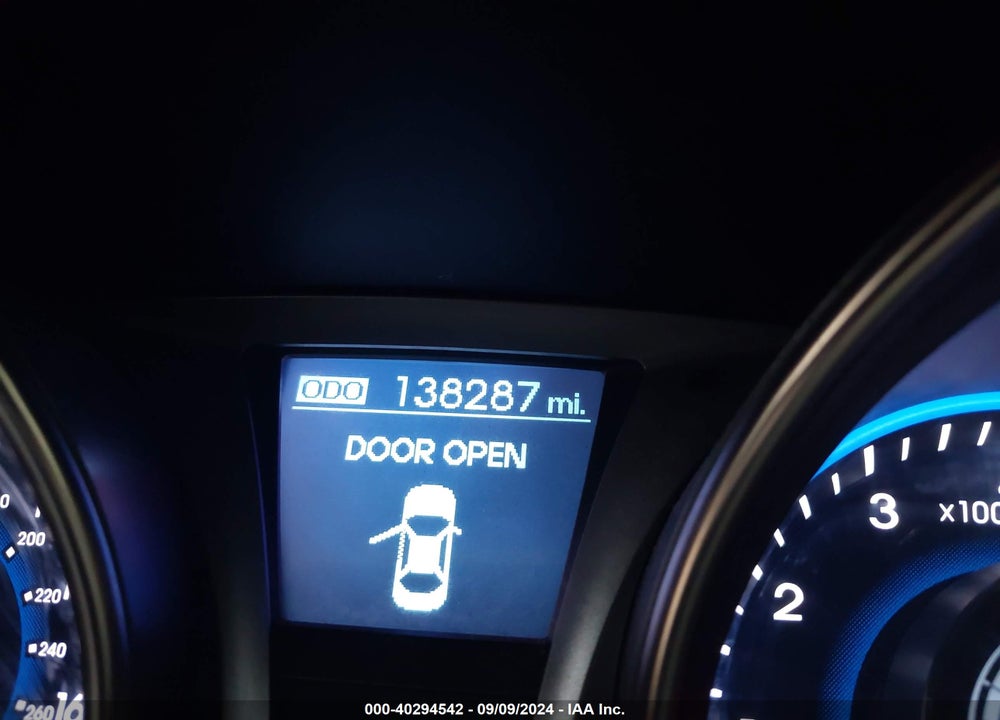 2013 HYUNDAI GENESIS 3.8 TRACK VIN: KMHHU6KJ6DU100243