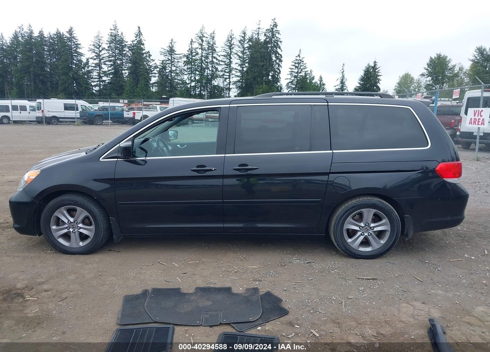 2009 HONDA ODYSSEY TOURING VIN: 5FNRL389X9B009418