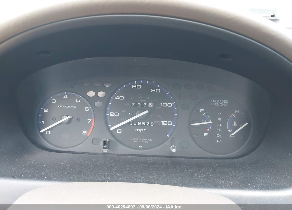 1998 HONDA CIVIC LX VIN: 2HGEJ6670WH561279