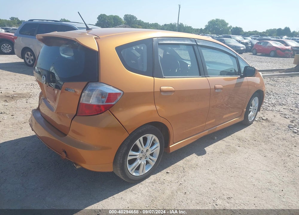 2009 HONDA FIT SPORT VIN: JHMGE88429S033698