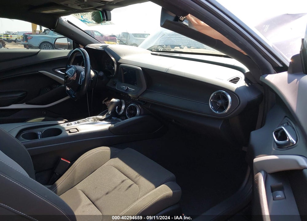 2018 CHEVROLET CAMARO 1LT VIN: 1G1FB1RS3J0175383