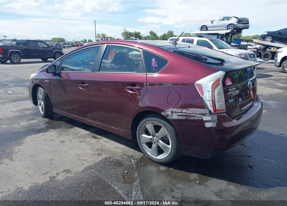 2013 TOYOTA PRIUS THREE SE VIN: JTDKN3DU3D5597548