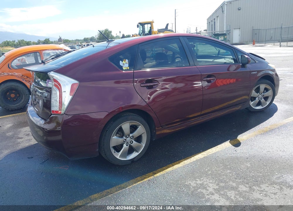 2013 TOYOTA PRIUS THREE SE VIN: JTDKN3DU3D5597548