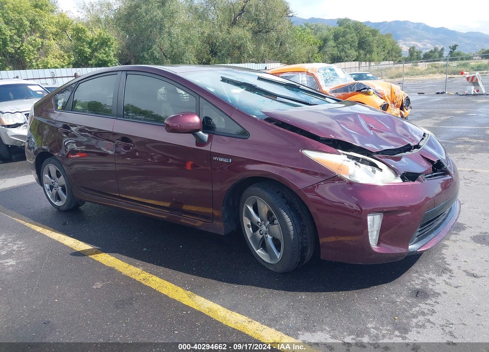 2013 TOYOTA PRIUS THREE SE VIN: JTDKN3DU3D5597548