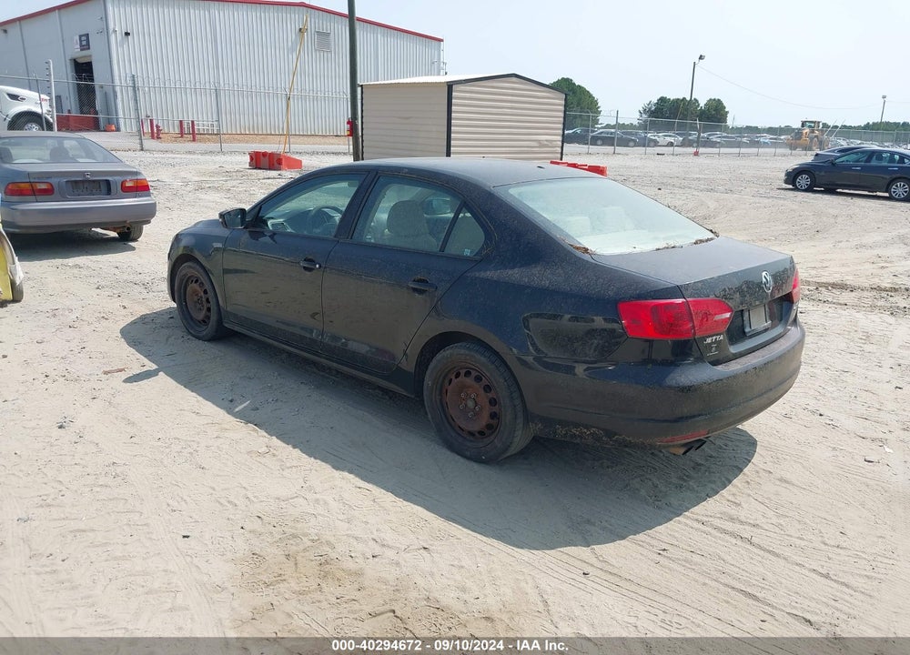 2011 VOLKSWAGEN JETTA 2.5L SE VIN: 3VWDX7AJ3BM331410