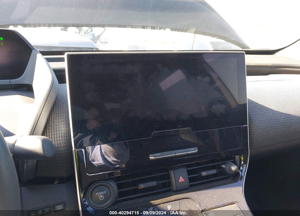 2023 TOYOTA BZ4X XLE VIN: JTMAAAAA7PA007725
