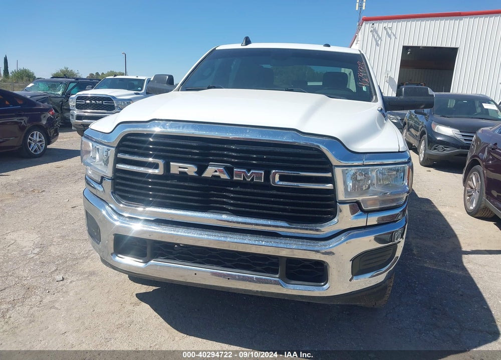 2021 RAM 2500 BIG HORN 4X4 6'4 BOX VIN: 3C6UR5DJ8MG555262
