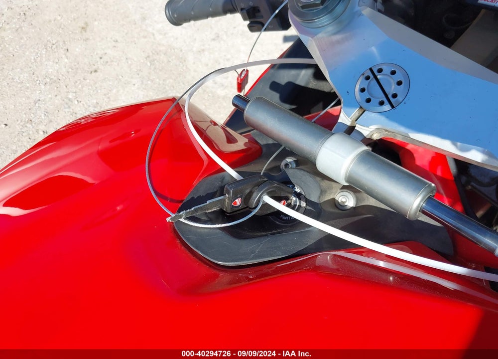 2012 DUCATI SUPERBIKE 848/848 EVO CORSE SE VIN: ZDM1XBMV1CB021891