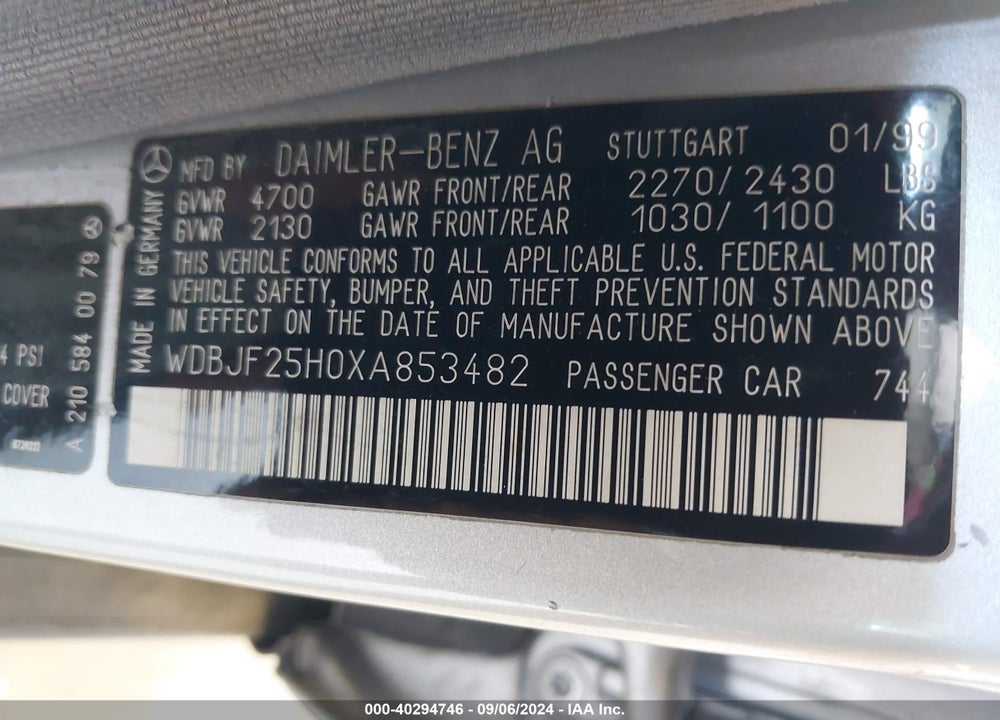 1999 MERCEDES-BENZ E 300 DIESEL VIN: WDBJF25H0XA853482