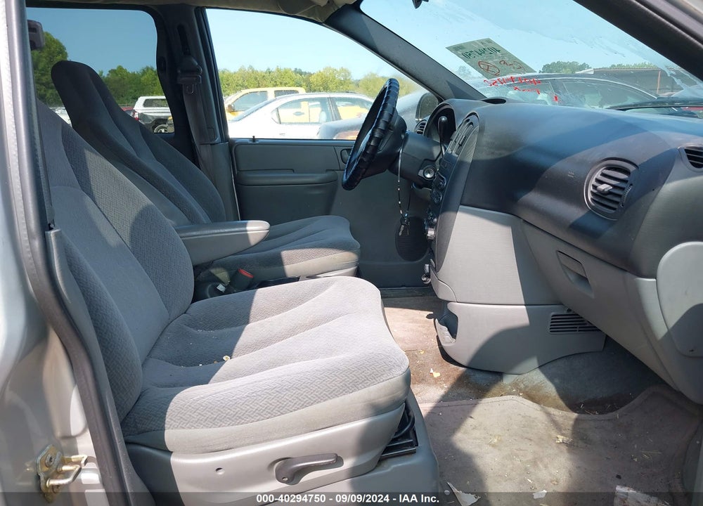 2004 DODGE GRAND CARAVAN SE VIN: 1D4GP24R04B556725