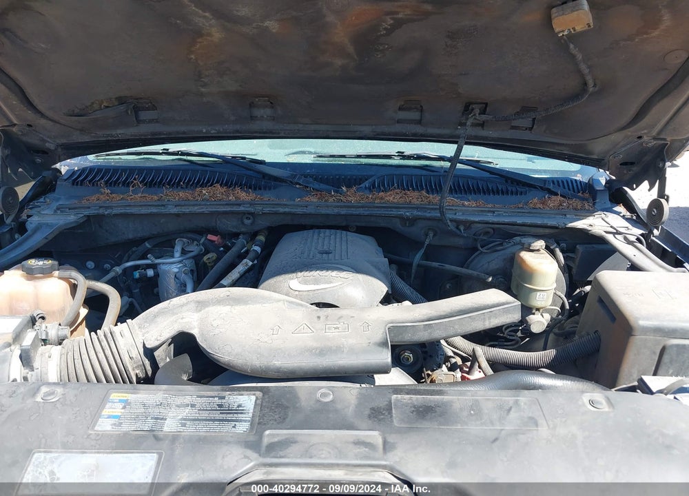 2002 CHEVROLET SUBURBAN 1500 LS VIN: 1GNEC16Z12J314317